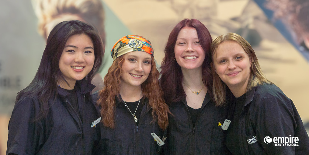 Cosmetologist Career Information Beauty School